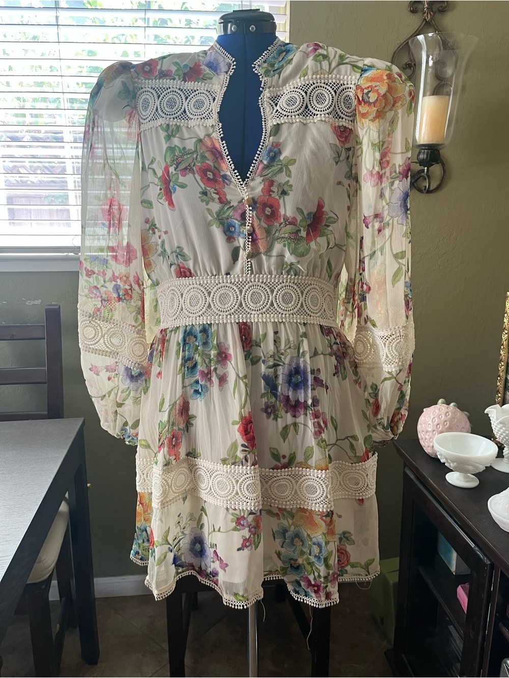 Avec Les Filles Cream Floral Lace-Trim Mini Dress